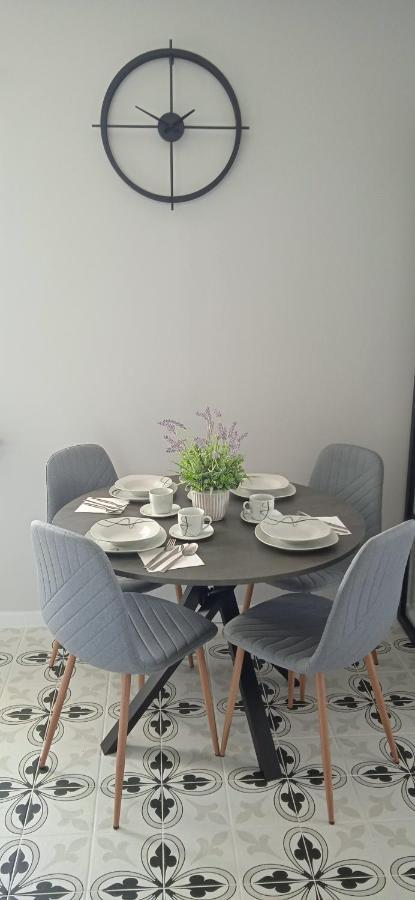 Apartament Klonowa Poznań Buitenkant foto