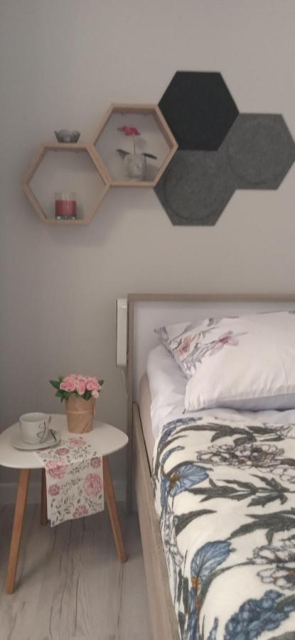 Apartament Klonowa Poznań Buitenkant foto