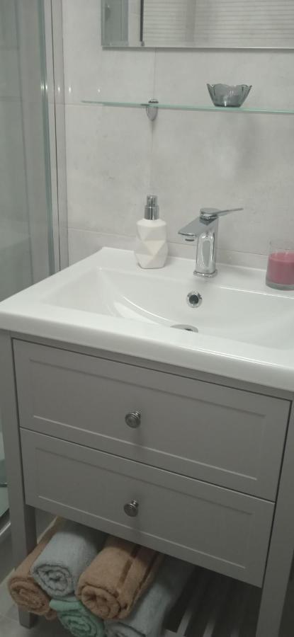 Apartament Klonowa Poznań Buitenkant foto